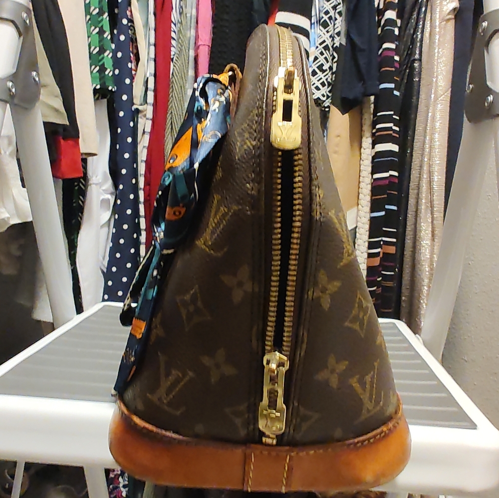 Louis Vuitton Brown Monogram Satchel with Scarf Accent - Alma Bag Used - Picture 5 of 14